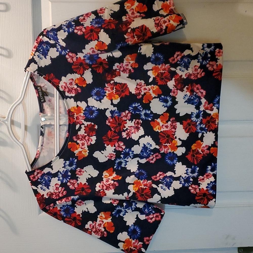 Express Floral Crop Top
